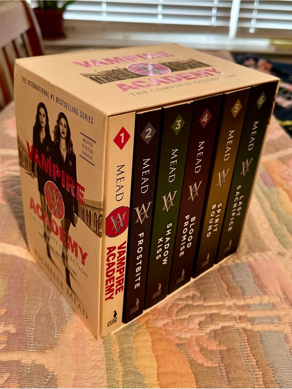 Vampire Academy Complete Collection by Richelle Mead